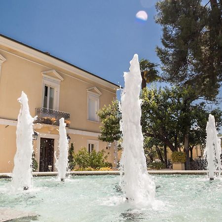 Regis Resort & Wellness Turrivalignani Esterno foto