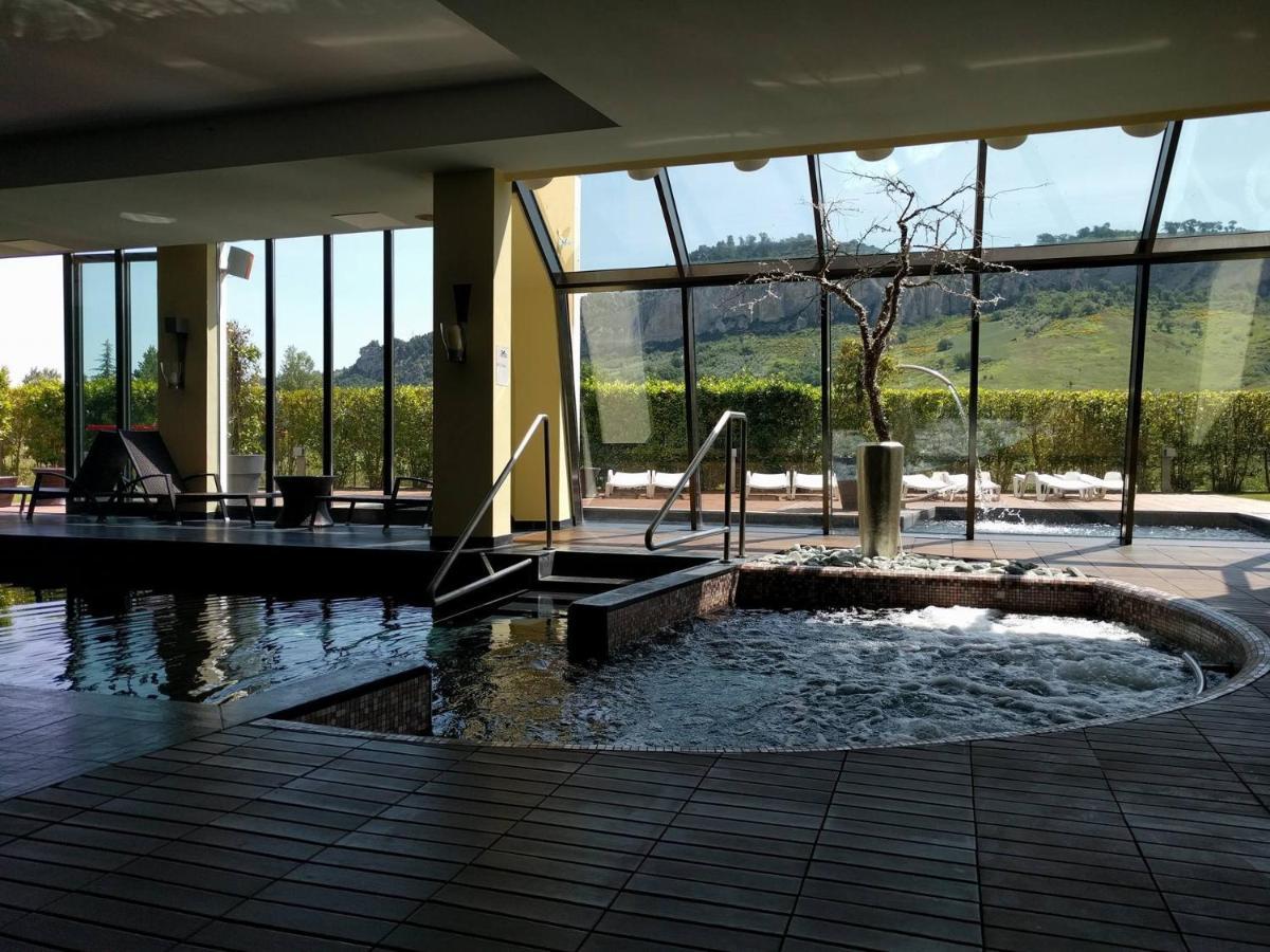 Regis Resort & Wellness Turrivalignani Esterno foto