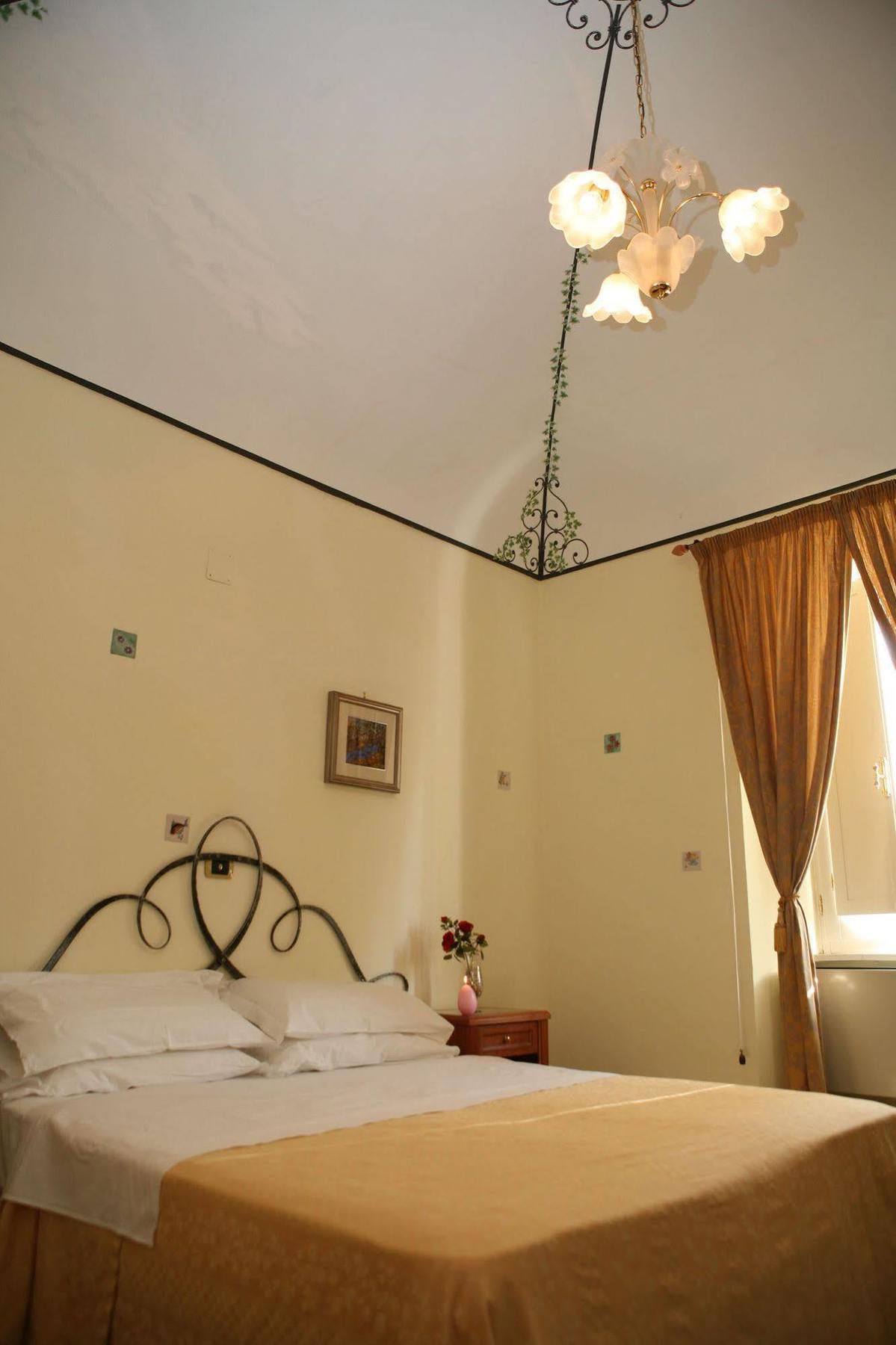 Regis Resort & Wellness Turrivalignani Esterno foto